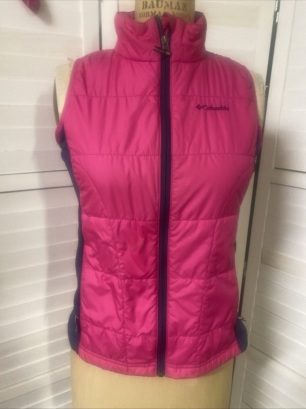 Columbia Thin Puffer Vest Sleeveless Quilted Women's Large Pink Gray